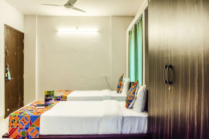 Room 14 of 25