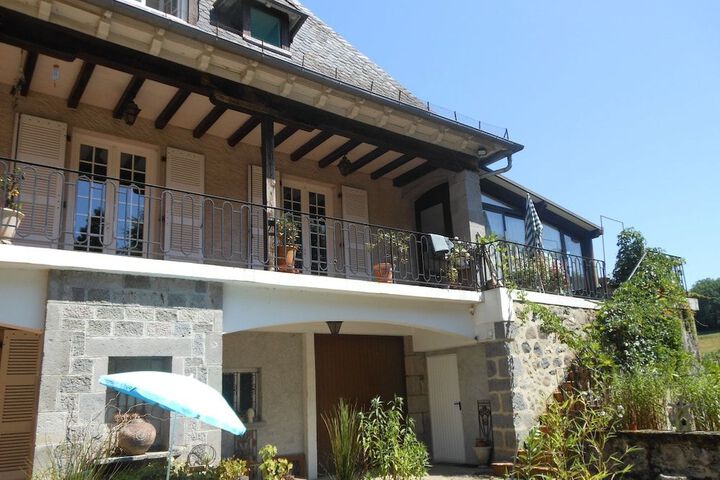 Exterior of ENCLOS PRADAL