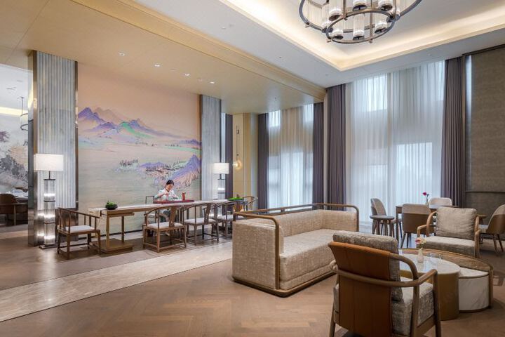 ZOUPING WEIQIAO NARADA GRAND HOTEL