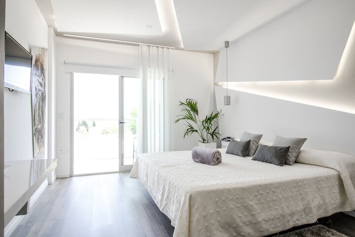 Room 9 of 55
