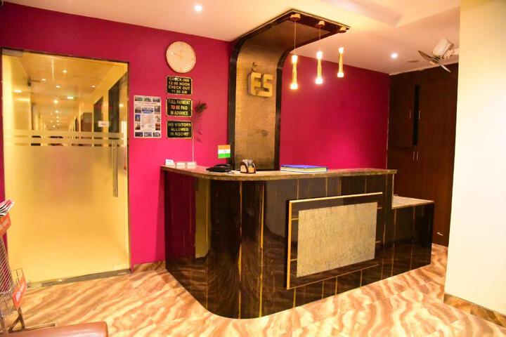 Photo of Hotel Embassy Suites - BKC Mumbai