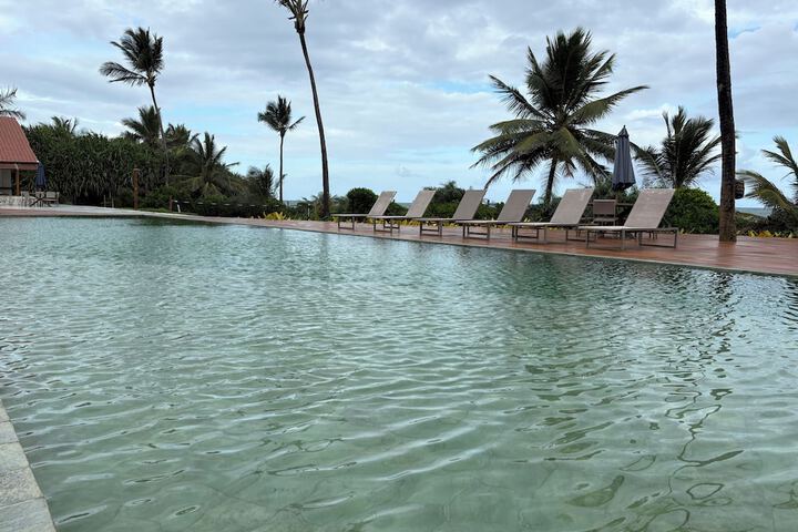 Pool 78 of 104
