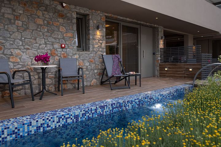 Terrace/Patio 18 of 67