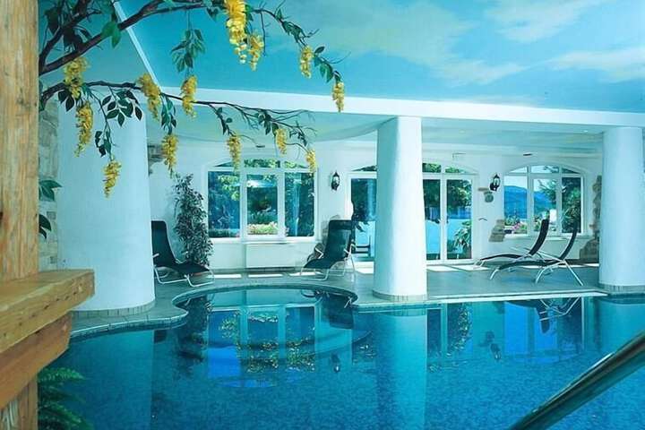 Pool 12 of 19