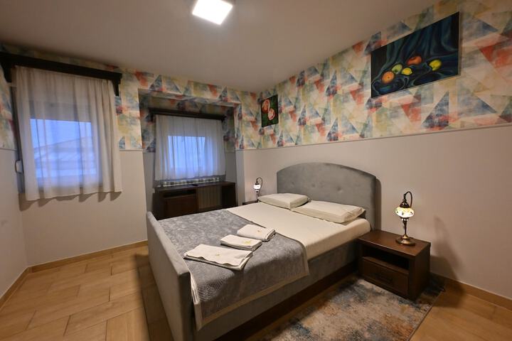 Room 26 of 42