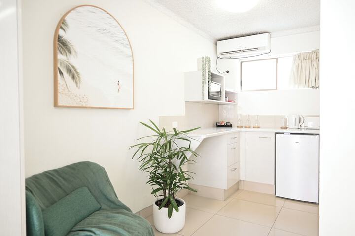 Room 9 of 26