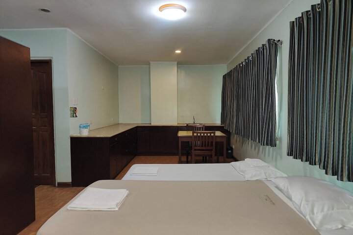 Room 12 of 31