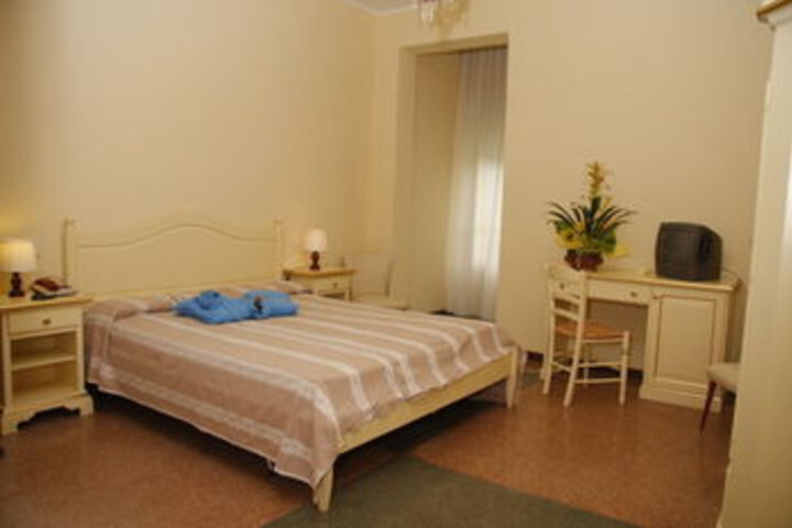 Room Photo