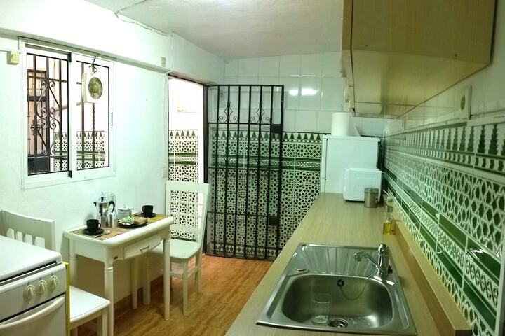 Room 9 of 62