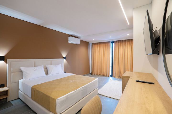Room 62 of 108