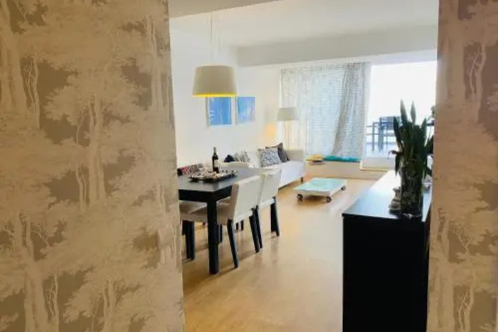 Room 5 of 21