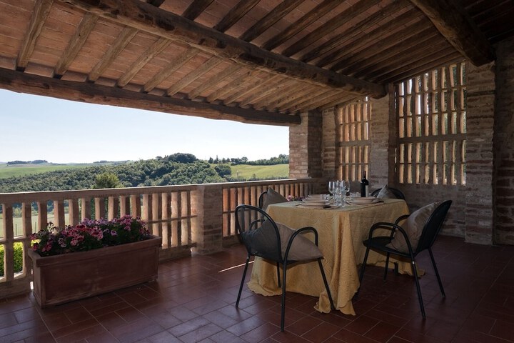 Terrace/Patio 76 of 160