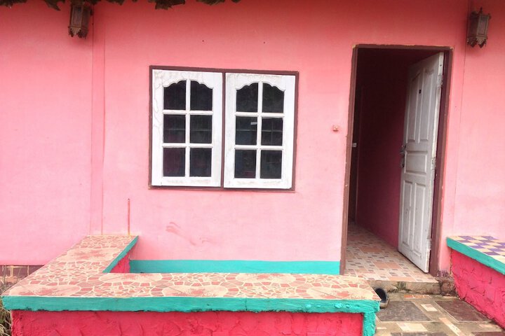 Room 8 of 74