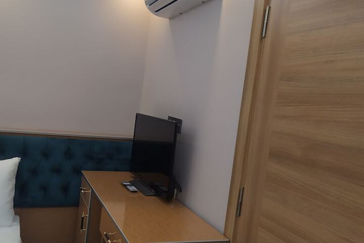 Room 58 of 111