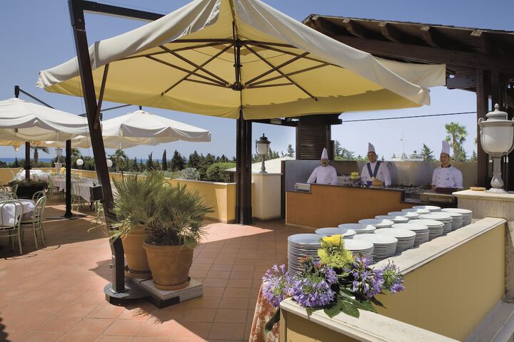 Terrace/Patio 21 of 21