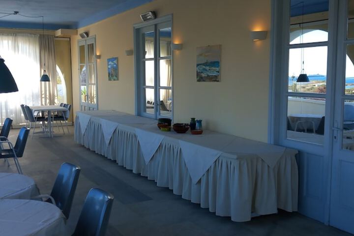 Breakfast/Coffee Service 105 of 119
