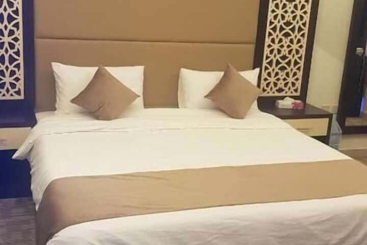 Room 15 of 88
