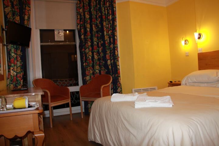 Room 38 of 81