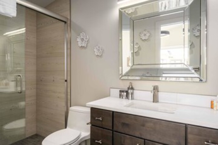 Room 3 of 29