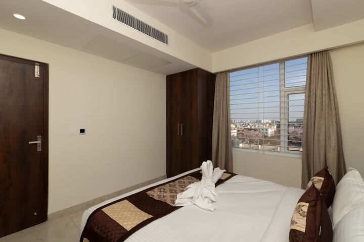 Room 29 of 77