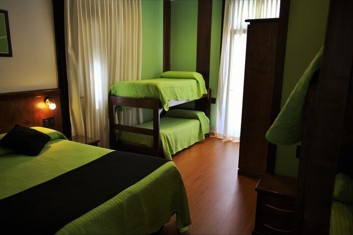 Room 36 of 110