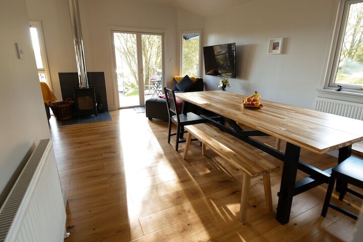 Room 4 of 5