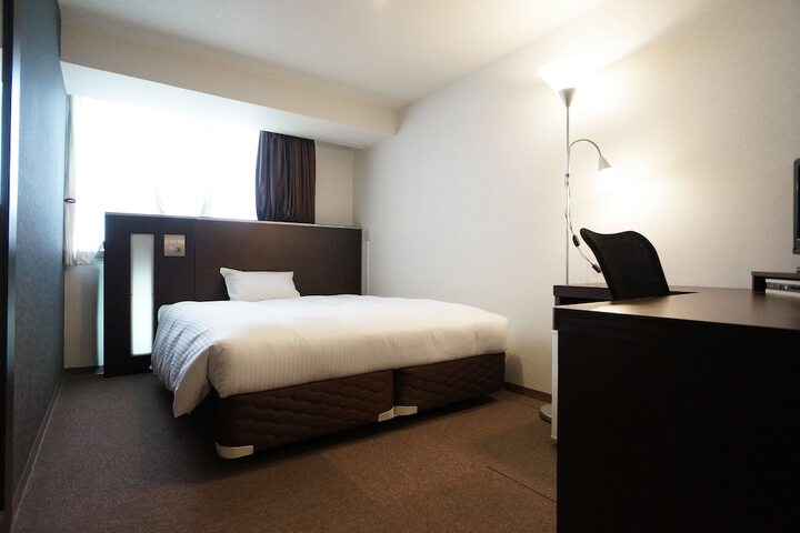 Room 10 of 41