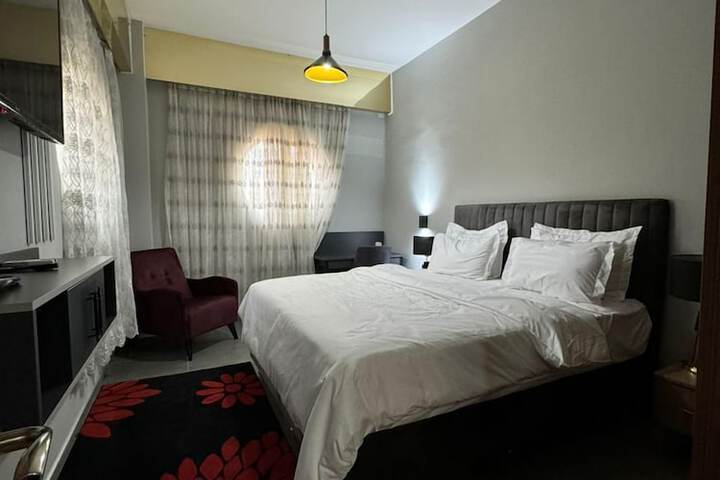 Room 21 of 50