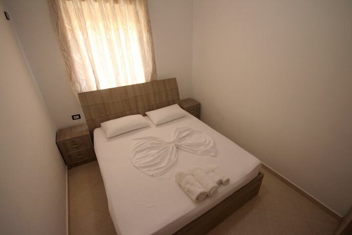 Room 33 of 101