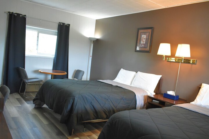 Room 13 of 43