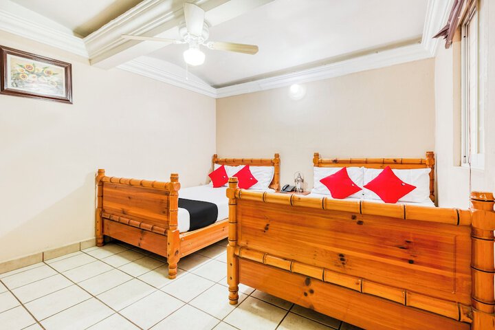 Room 14 of 25