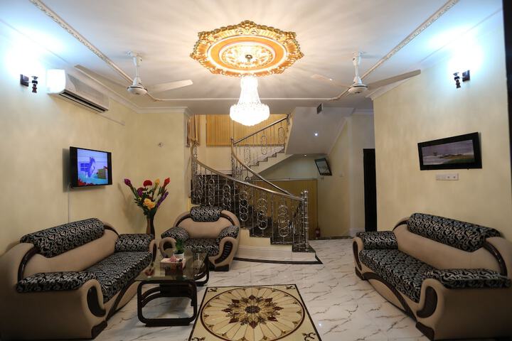 Hotel Interior 2 of 14