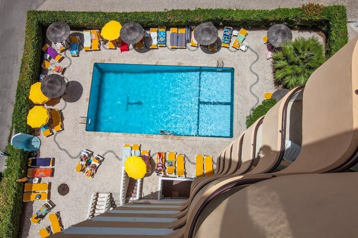 Pools & Facilities
