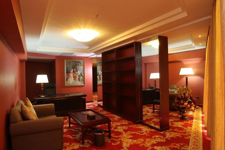 Suite Photo