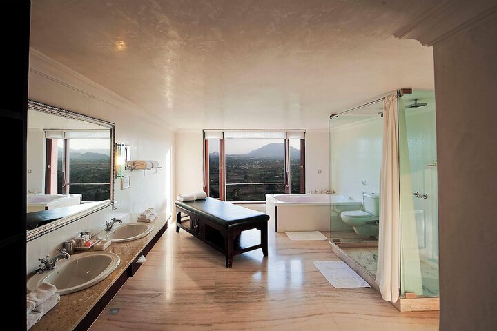Bath Interior