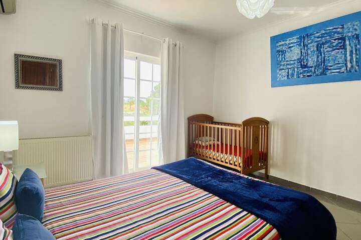 Room 6 of 51