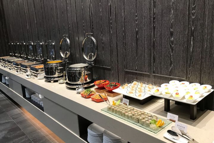 Breakfast/Coffee Service 34 of 42