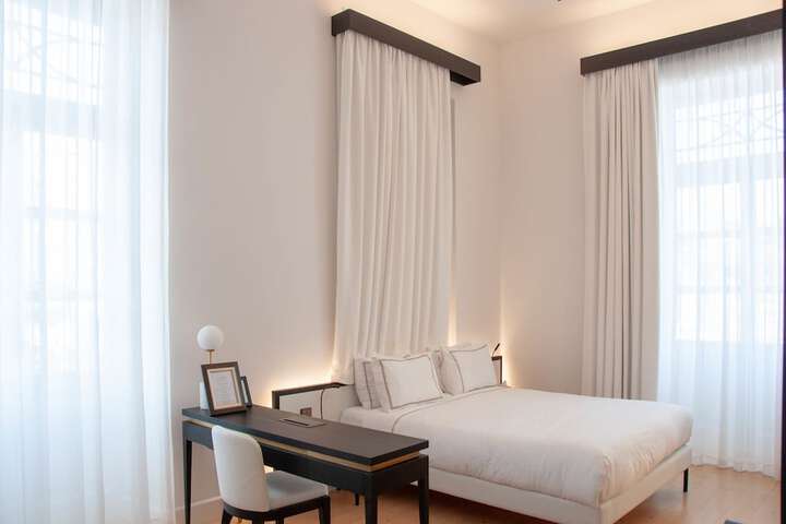 Room 25 of 119
