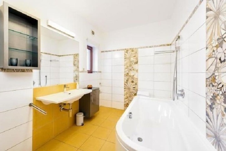 Bath Interior