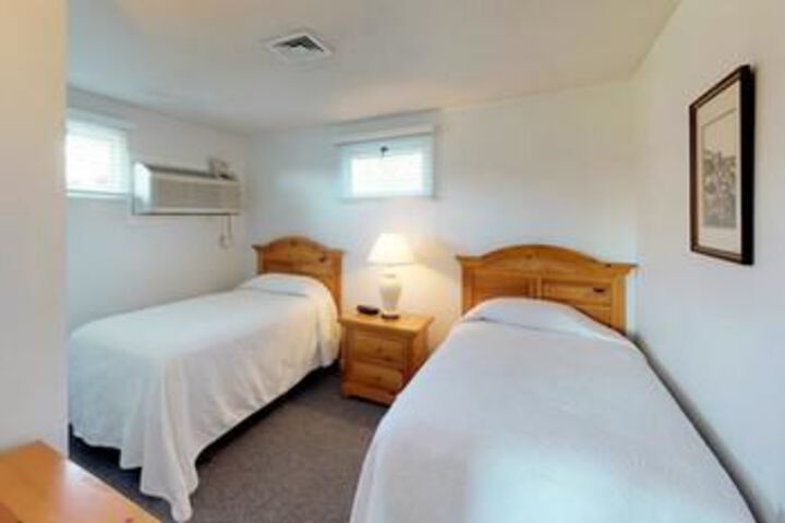 Room 41 of 171