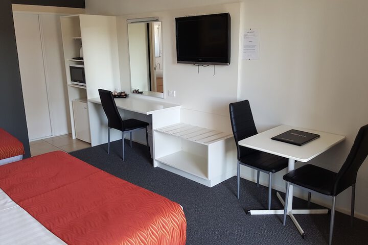 Room 11 of 47