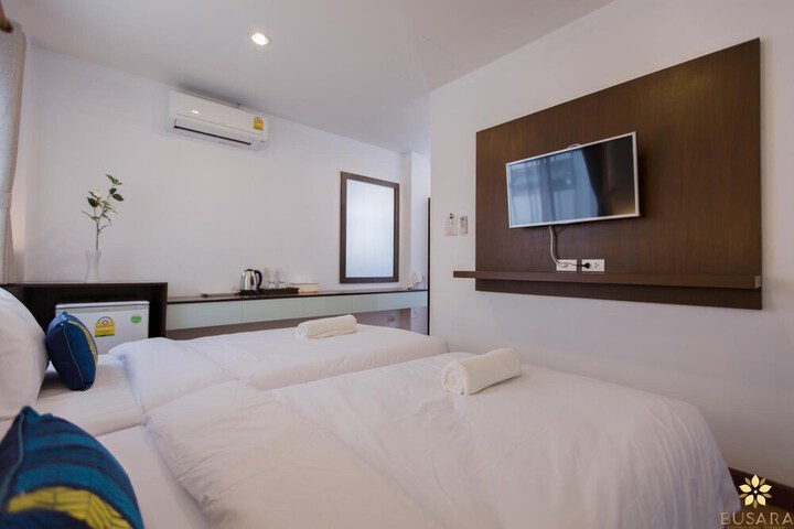 Room 14 of 31