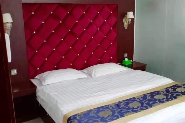 Room 42 of 42