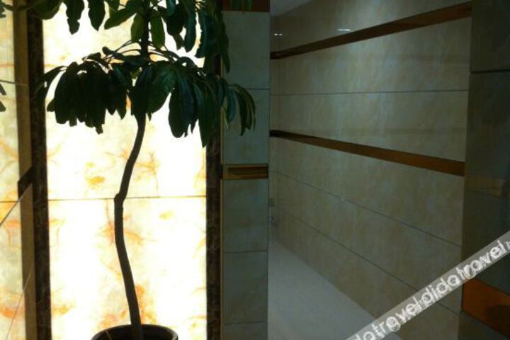 Hotel Interior 4 of 11