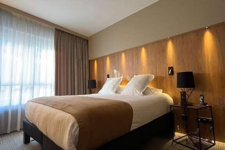 Room 21 of 62