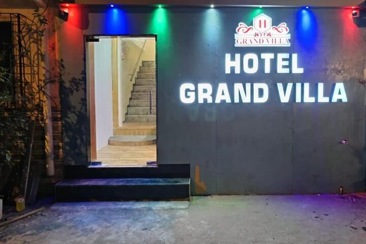 HOTEL GRAND VILLA (NEAR KOKLIBEN HOSPITAL)