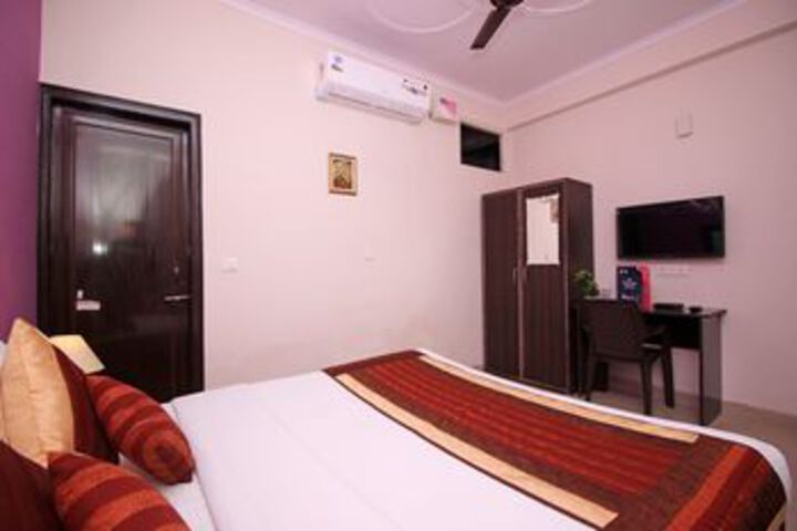 Room 7 of 21