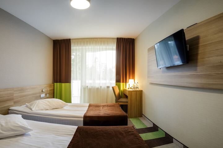 Room 4 of 44
