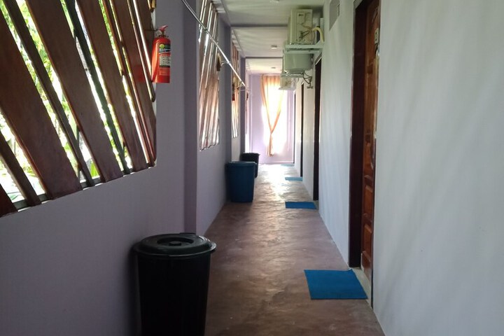 Ballroom/Hall 12 of 20