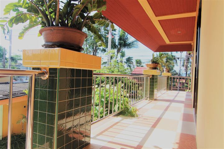 HIBISCUS SAMUI